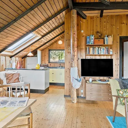 Gorgeous In With Wifi Ferienhaus